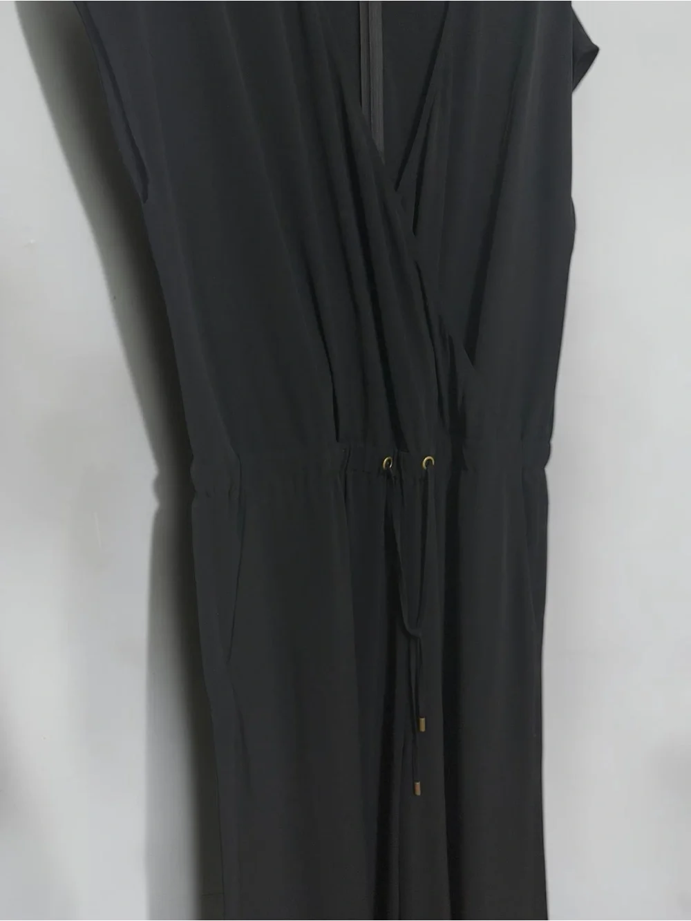Eileen Fisher Black Slouchy Sleeveless Vneck Cropped Jumpsuit Drawstring Waist M